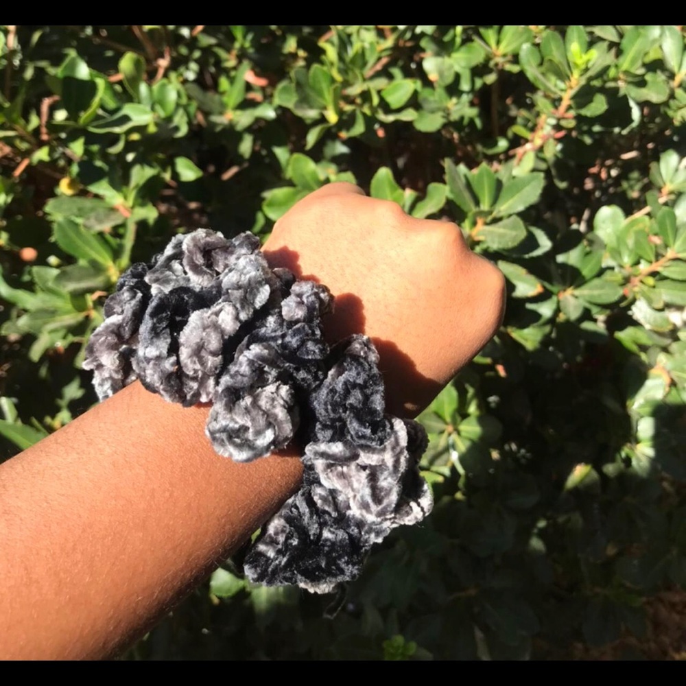 Crochet Velvet Scrunchies
